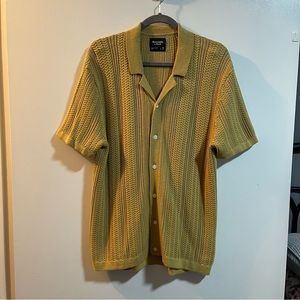 men abercrombie shirt